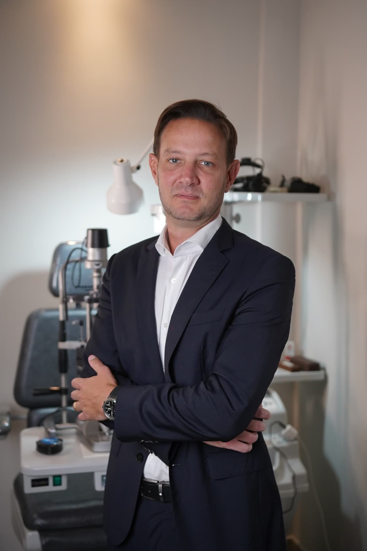 Dr. Filipe Gasparin, com fellowship em córnea pela UNICAMP